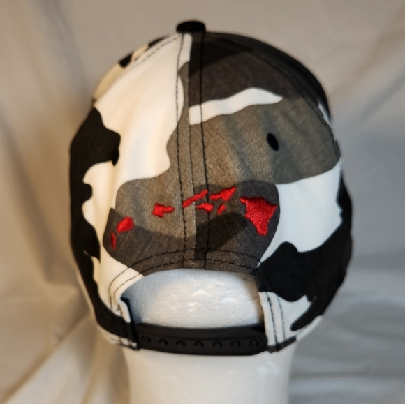 New Era 9Fifty Hawaiian Black Camo Snapback Trucker Hat - Picture 5 of 9